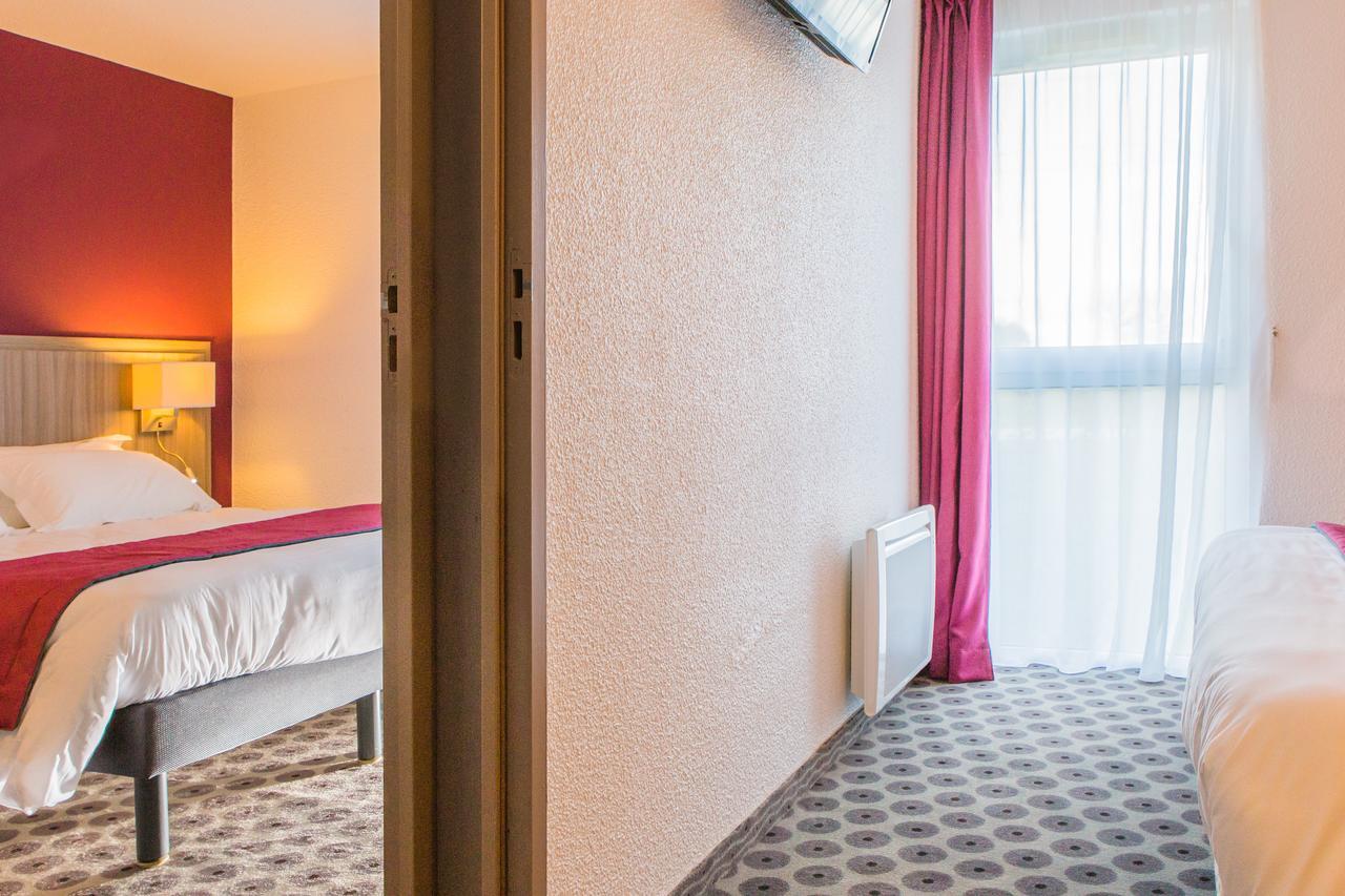 Hotel De La Seine La Frenaye Екстер'єр фото