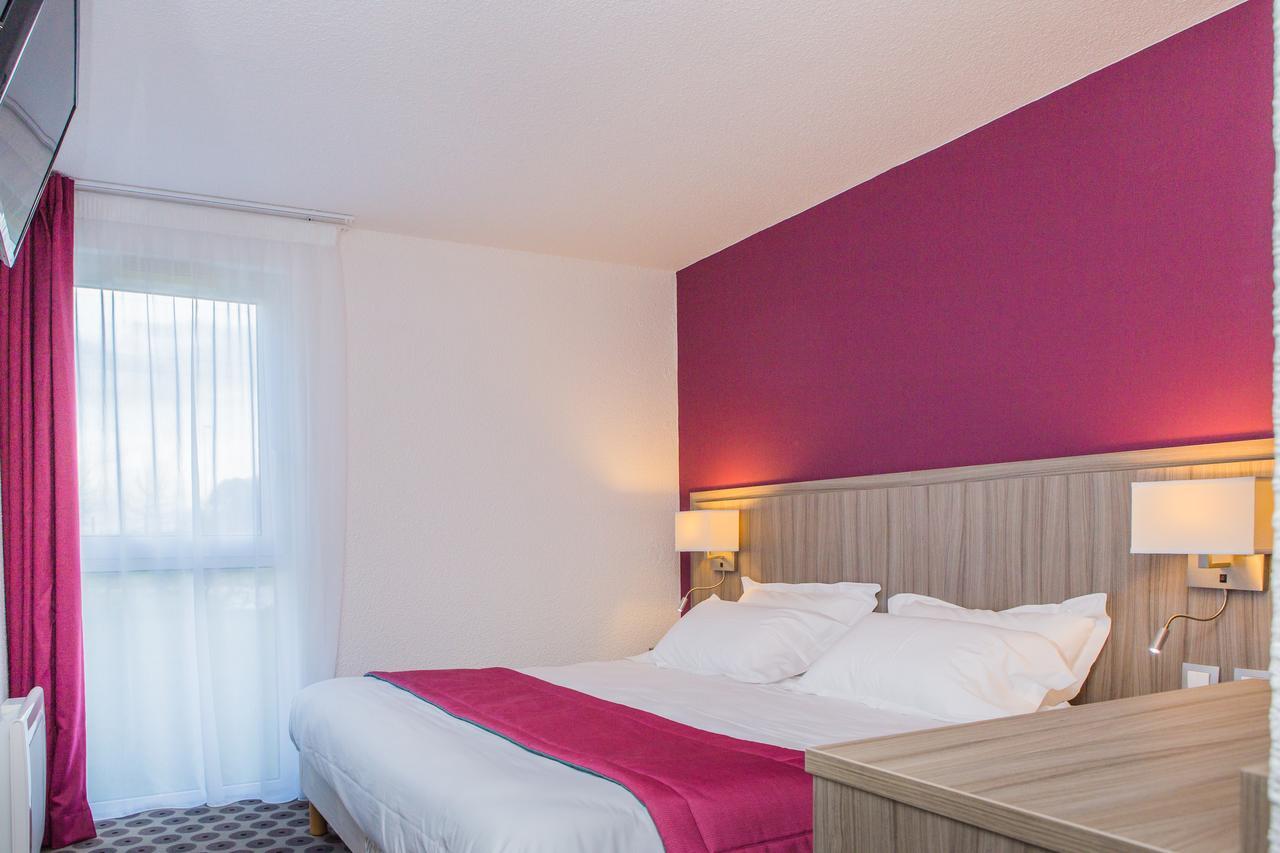Hotel De La Seine La Frenaye Екстер'єр фото